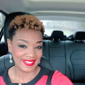 Meet your Posher, Letitia